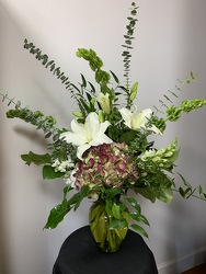 FF183 from Faught's Flowers & Gifts, florist in Jonesboro