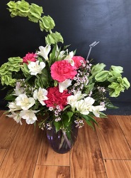 FF233 from Faught's Flowers & Gifts, florist in Jonesboro