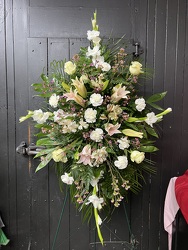 MG16 from Faught's Flowers & Gifts, florist in Jonesboro