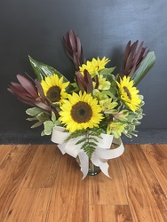 MG6 from Faught's Flowers & Gifts, florist in Jonesboro