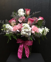 GG-011 from Faught's Flowers & Gifts, florist in Jonesboro